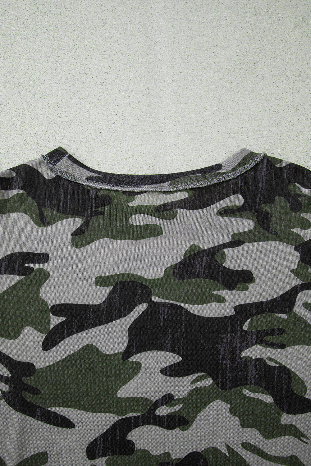 Brown Retro Camouflage Print Exposed Seam Patchwork Drop Shoulder Sweatshirt