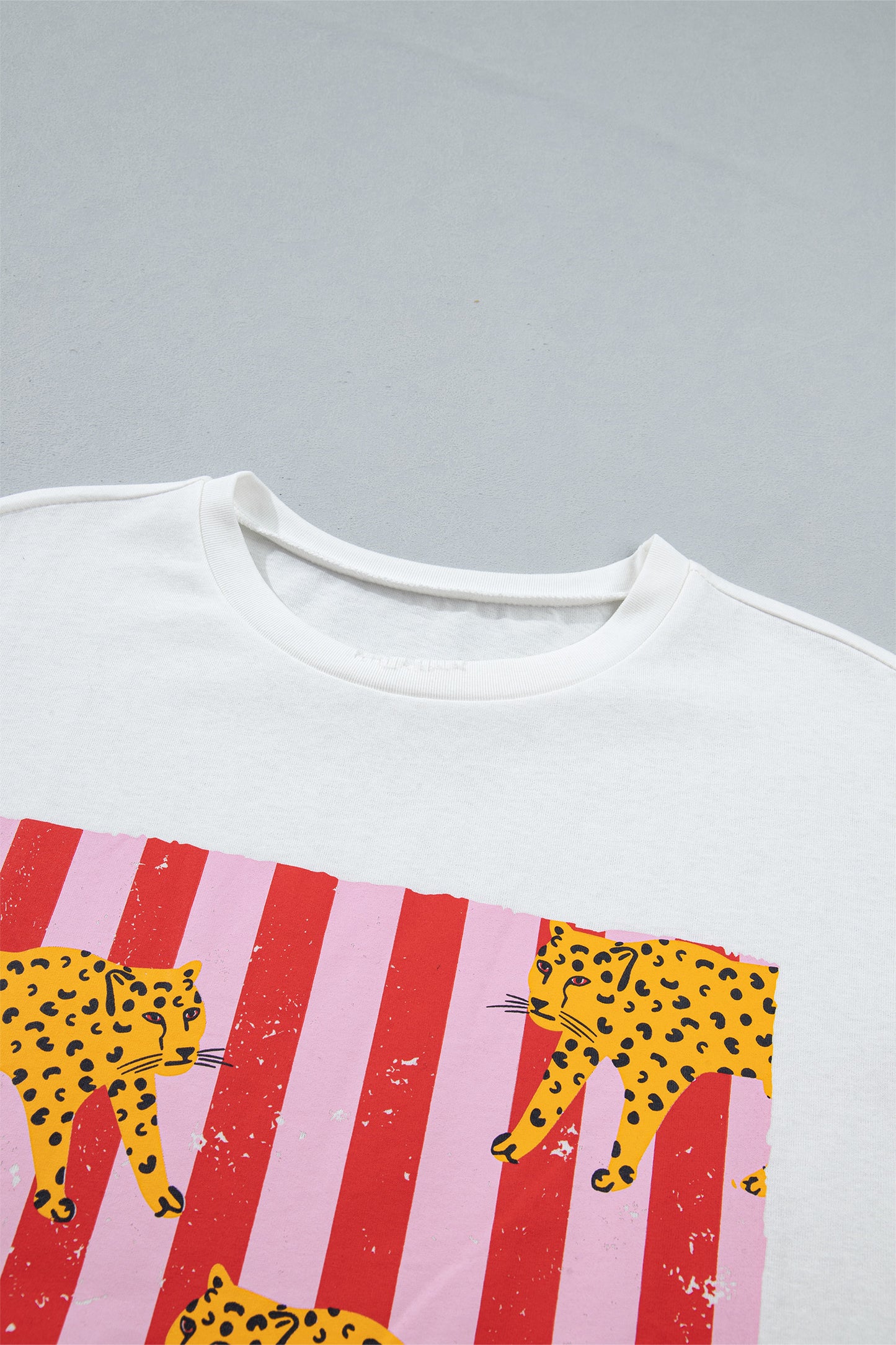 Dark Grey Cheetah Striped Print Retro Fashion Graphic Tee