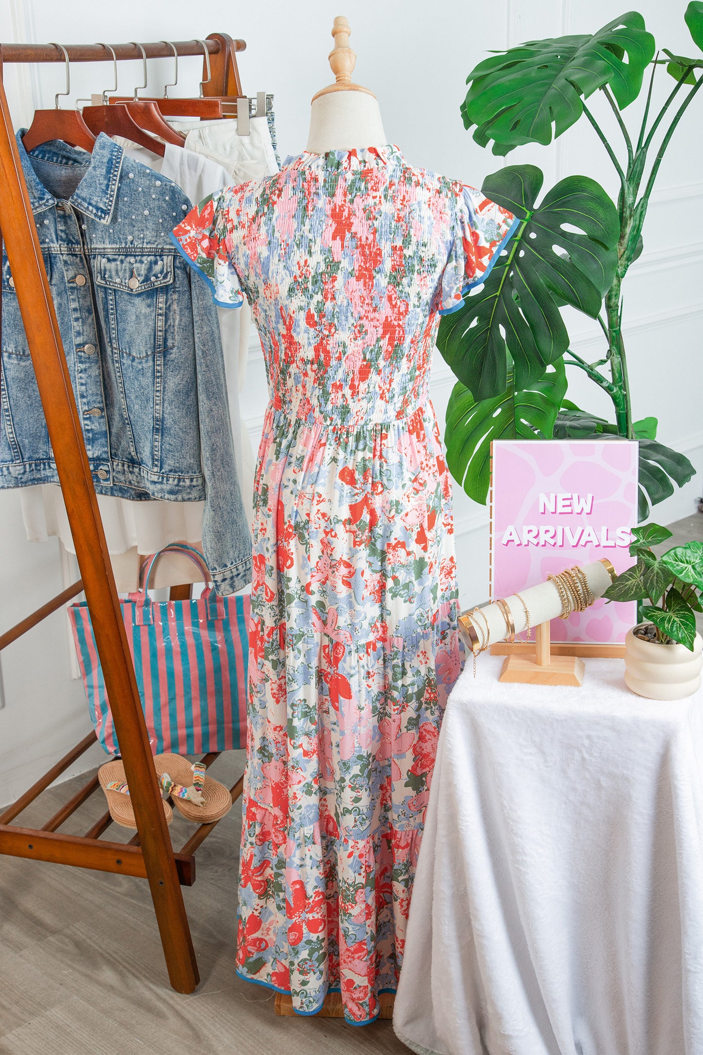 Apricot Floral Print V Neck Contrast Trim Flutter Sleeve Long Dress