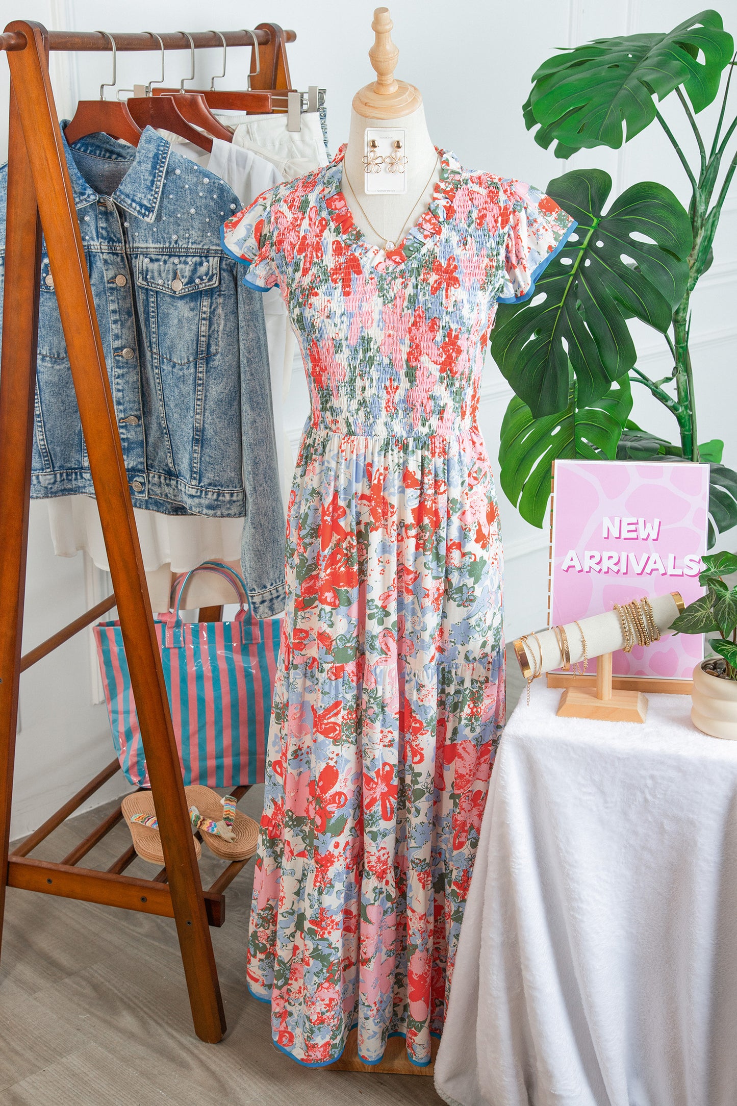 Apricot Floral Print V Neck Contrast Trim Flutter Sleeve Long Dress