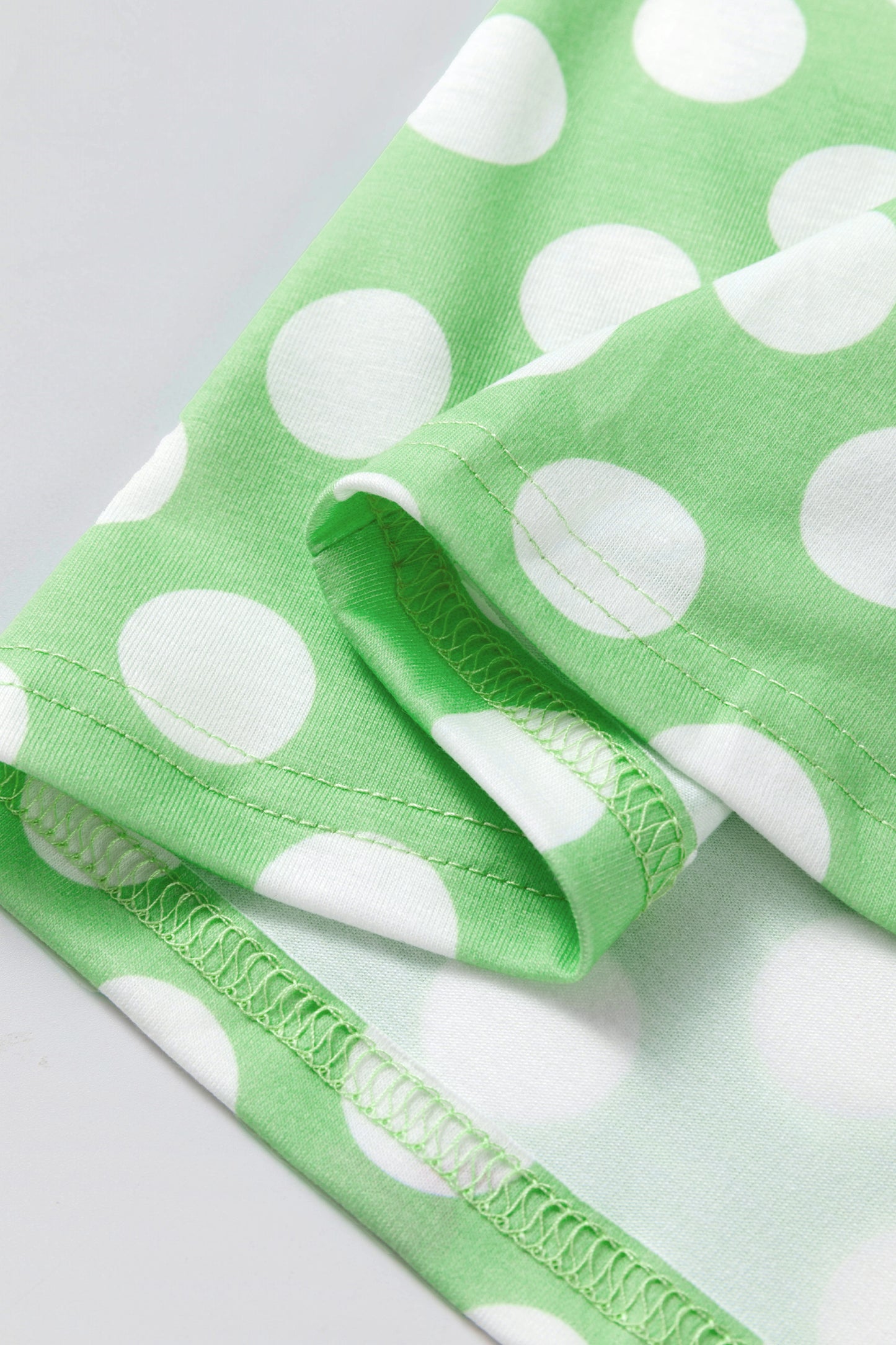 Green Polka Dot Contrast Trim Round Neck Loose Tank Top